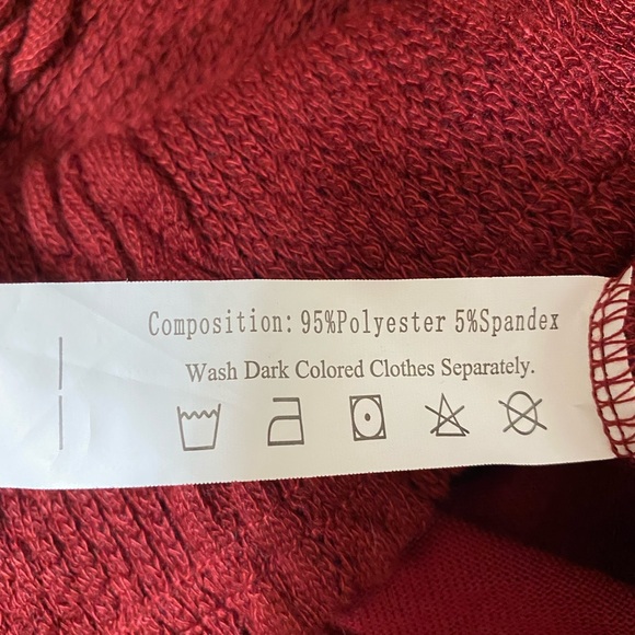 Dressfo Size 4 burgundy sweater with flowery details on the sleeves. - Picture 7 of 7